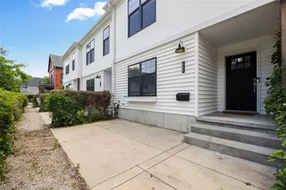 2059 W 34th Place, Loveland, OH 44113 - Photo 1