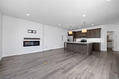 2059 W 34th Place, Loveland, OH 44113 - Photo 9