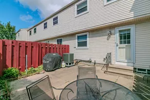 7427 Noble Ct, Mentor, OH 44060 - Photo 3