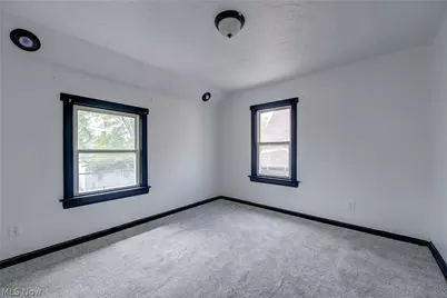 2718 Roanoke Avenue, Loveland, OH 44109 - Photo 31
