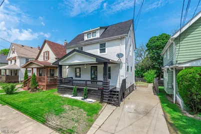 2718 Roanoke Avenue, Loveland, OH 44109 - Photo 1