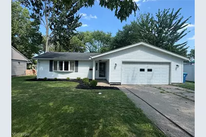 4173 Cambridge Avenue, Lorain, OH 44053 - Photo 1