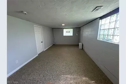 4173 Cambridge Avenue, Lorain, OH 44053 - Photo 19