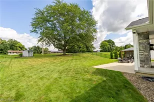 5705 Shadow Ridge Cir NW, North Canton, OH 44720 - Photo 33