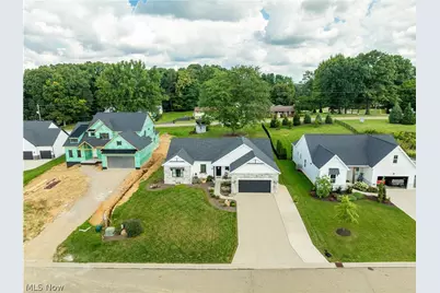 5705 Shadow Ridge Circle NW, North Canton, OH 44720 - Photo 35