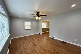 925 Oxford Blvd, Steubenville, OH 43952 - Photo 3