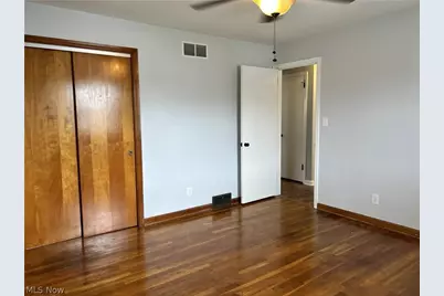 925 Oxford Boulevard, Steubenville, OH 43952 - Photo 9
