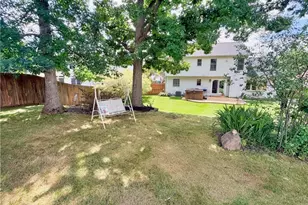 2975 Vincent Dr, Green Hills, OH 44131 - Photo 11