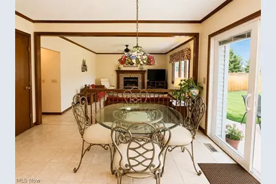 2975 Vincent Drive, Green Hills, OH 44131 - Photo 9