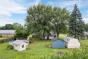7660 Lakefield St, Louisville, OH 44641 - Photo 31