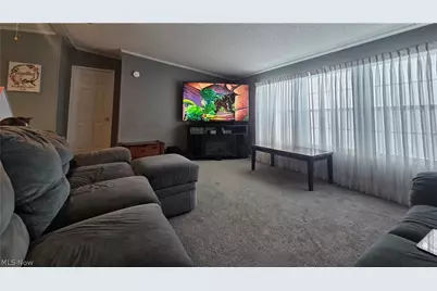 615 Sandpiper Drive SE, New Philadelphia, OH 44663 - Photo 9