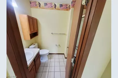 8671 Scenicview Drive #205, Grandview Heights, OH 44147 - Photo 5
