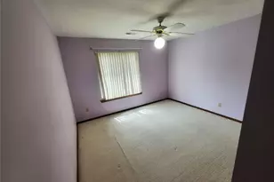 8671 Scenicview Dr, Grandview Heights, OH 44147 - Photo 7