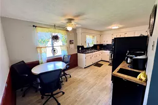 360 Trump Ave NE, East Canton, OH 44730 - Photo 9