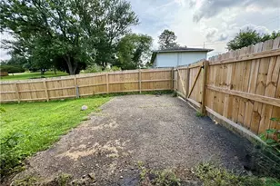 360 Trump Ave NE, East Canton, OH 44730 - Photo 27