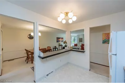 132 Kimrose Lane, Grandview Heights, OH 44147 - Photo 9