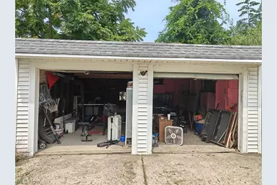 18703 Kewanee Avenue, Loveland, OH 44119 - Photo 13
