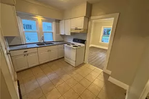 974 Lovers Ln, Akron, OH 44306 - Photo 7