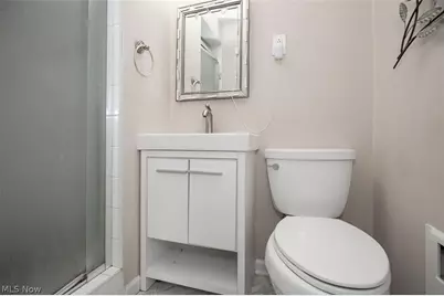 19015 Van Aken Boulevard #406, Huber Heights, OH 44122 - Photo 9