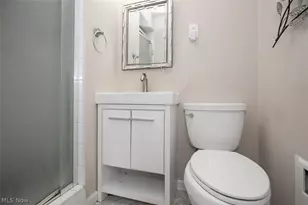 19015 Van Aken Blvd, Huber Heights, OH 44122 - Photo 9