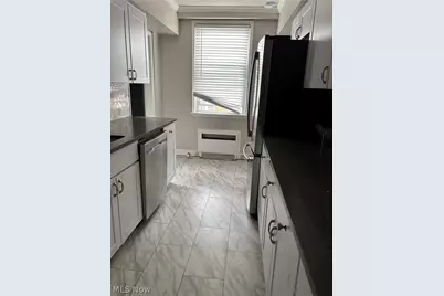 19015 Van Aken Boulevard #406, Huber Heights, OH 44122 - Photo 3