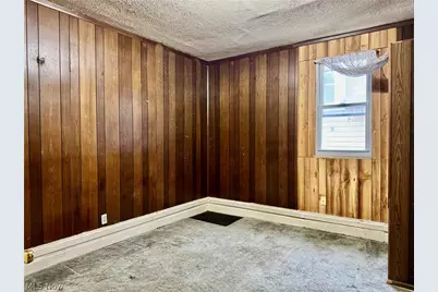 543 E Buchtel Avenue, Akron, OH 44304 - Photo 7