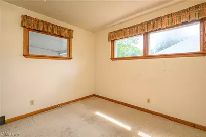 189 36th Street SW, Barberton, OH 44203 - Photo 19