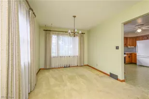 189 36th St SW, Barberton, OH 44203 - Photo 15
