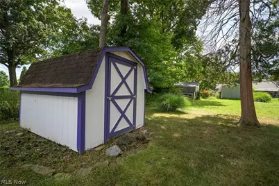 189 36th Street SW, Barberton, OH 44203 - Photo 7