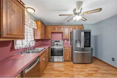 430 Hilltop Drive, Doylestown, OH 44230 - Photo 9