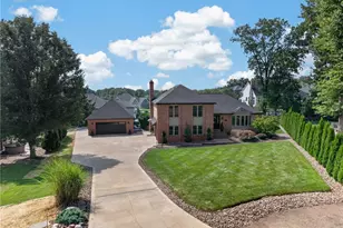 4448 Merlin Dr, Green, OH 44685 - Photo 3