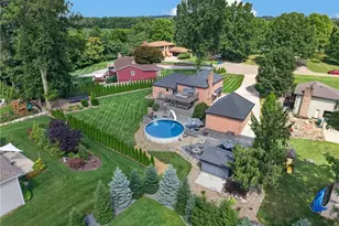 4448 Merlin Dr, Green, OH 44685 - Photo 7