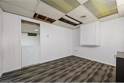 138 Thorlone Avenue, Akron, OH 44312 - Photo 27