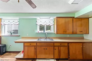 4103 S Main St, Akron, OH 44319 - Photo 17