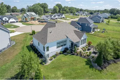 5740 Shadow Ridge Circle NW, North Canton, OH 44720 - Photo 31