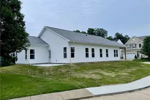 4547 Aylesworth Dr, Brunswick, OH 44212 - Photo 3