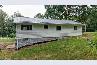 5300 Greenridge Rd, New Philadelphia, OH 44663 - Photo 11