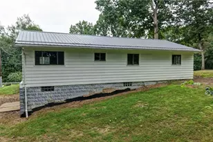 5300 Greenridge Rd, New Philadelphia, OH 44663 - Photo 11