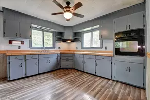 5300 Greenridge Rd, New Philadelphia, OH 44663 - Photo 23