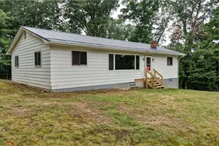 5300 Greenridge Rd, New Philadelphia, OH 44663 - Photo 5