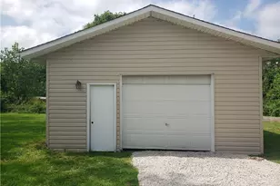 6110 Antrim Rd, Elyria, OH 44035 - Photo 17