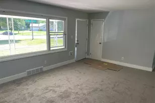 3364 Glen Oaks Dr, Youngstown, OH 44511 - Photo 7
