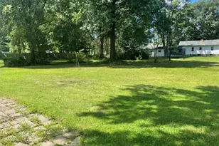 3364 Glen Oaks Dr, Youngstown, OH 44511 - Photo 3