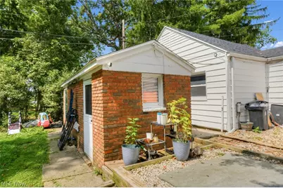 222 E Howard Street, Willard, OH 44890 - Photo 37