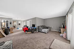 222 E Howard St, Willard, OH 44890 - Photo 19