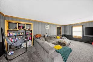 222 E Howard St, Willard, OH 44890 - Photo 39