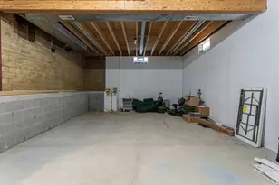5560 East Blvd NW, Canton, OH 44718 - Photo 15