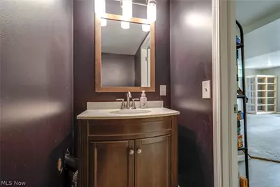 5560 East Boulevard NW, Canton, OH 44718 - Photo 35