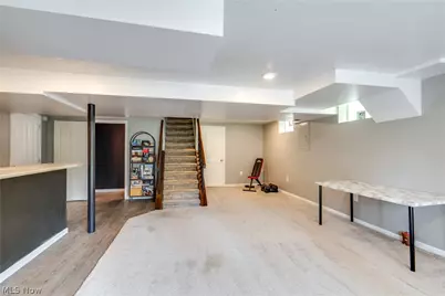 5560 East Boulevard NW, Canton, OH 44718 - Photo 33
