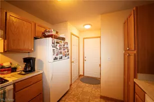 516 Walnut St, Conneaut, OH 44030 - Photo 5
